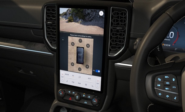 Ford Sync 4 System and Steering Wheel