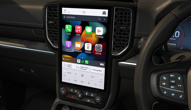 Ford Sync 4 System and Steering Wheel