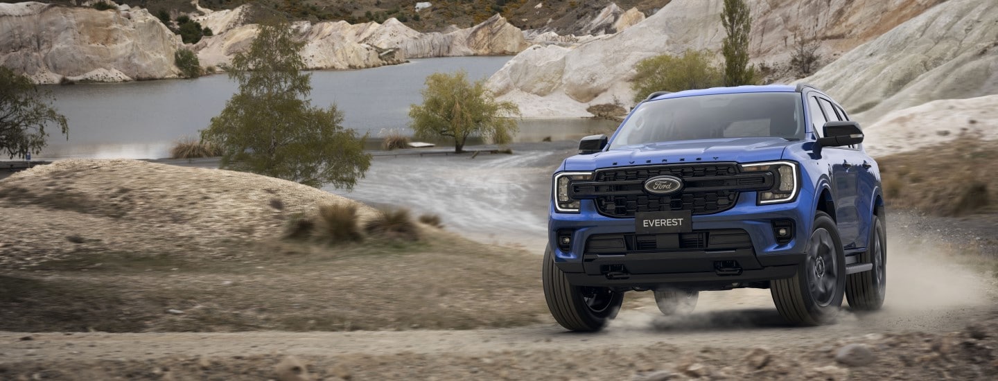 What makes a SUV & 4X4 capable off road? | Ford Australia